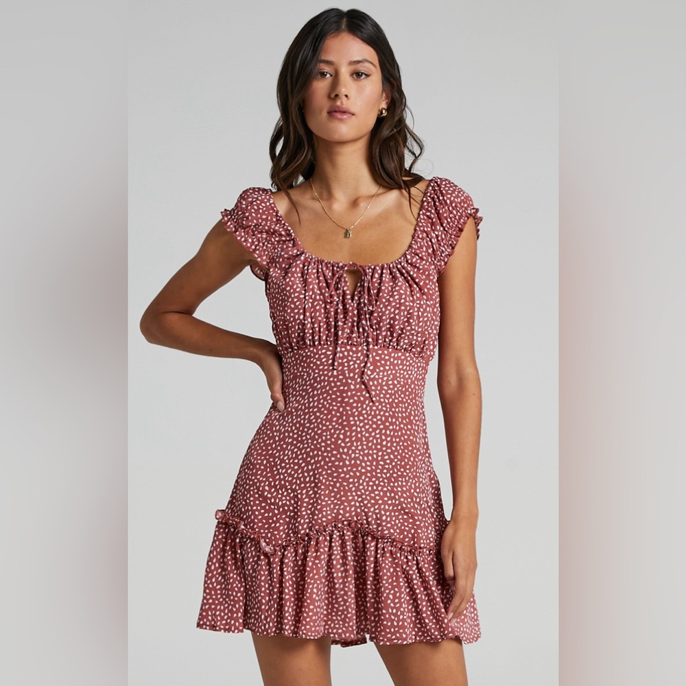Showpo Polly Raleigh Dress in Dusty Rose Print